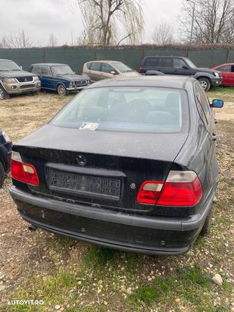 BMW 318i  AN 1999 - 3