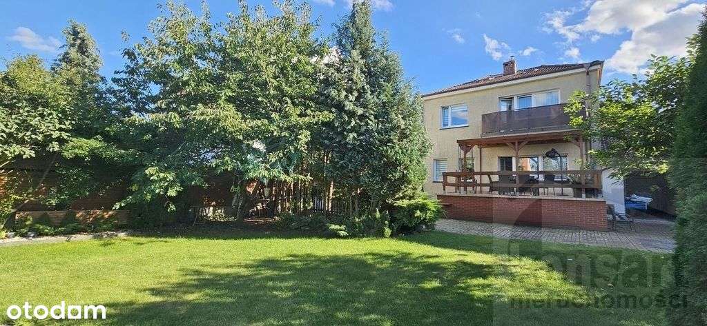 Dom wolnostojący idealny pod działalność-0