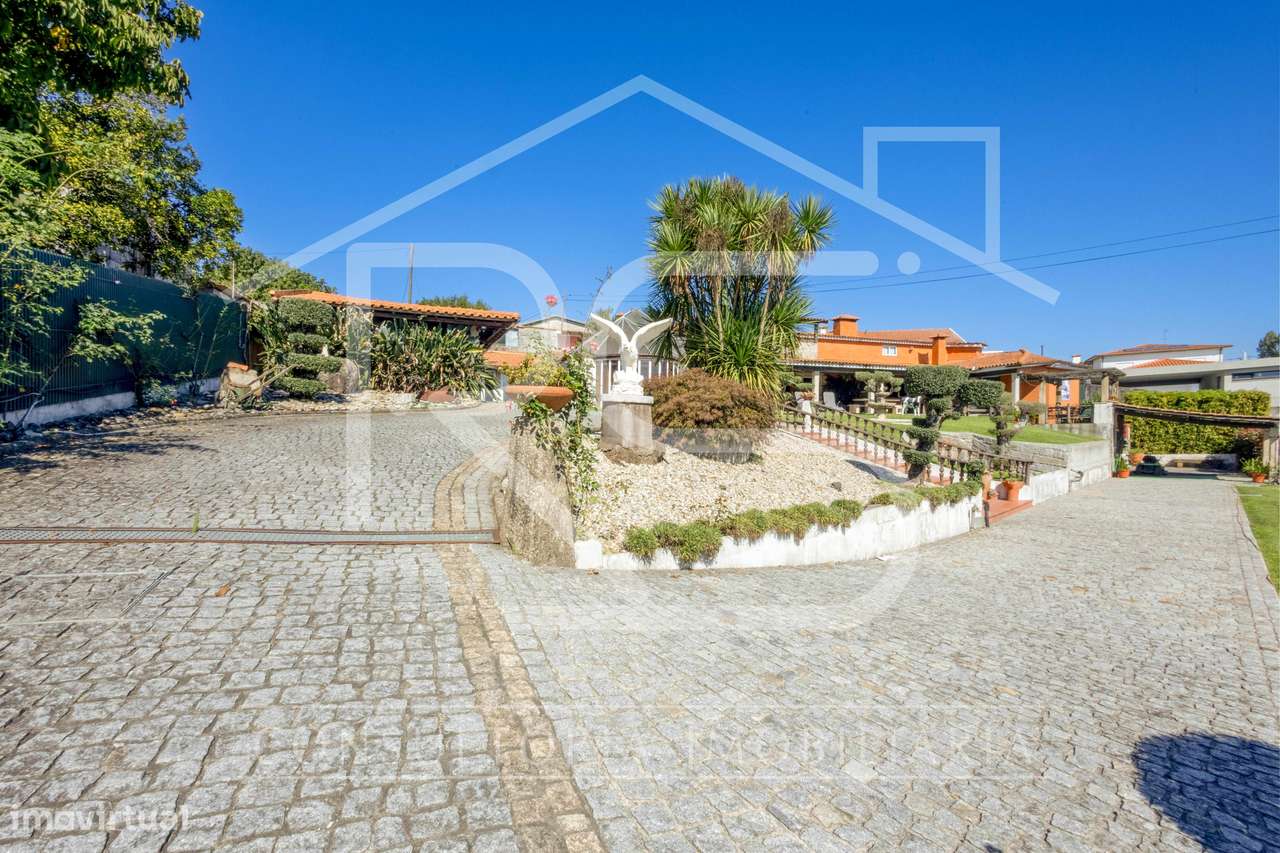 Moradia  T3 com Piscina, Landim, Famalicão-5