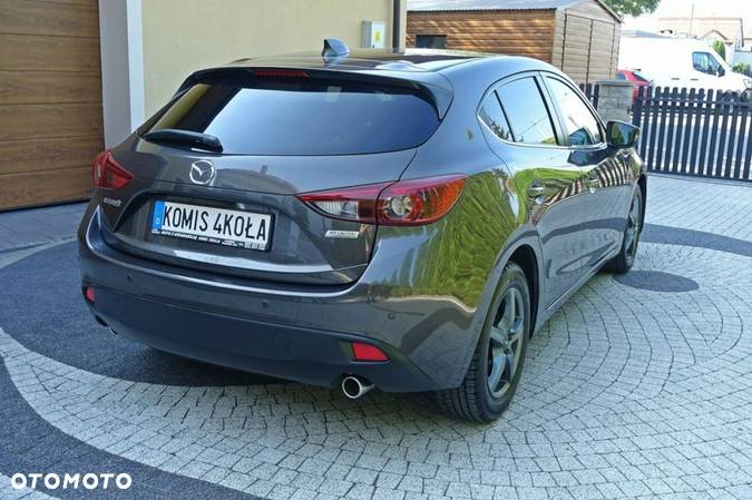 Mazda 3 - 6