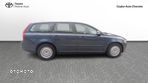 Volvo V50 - 4