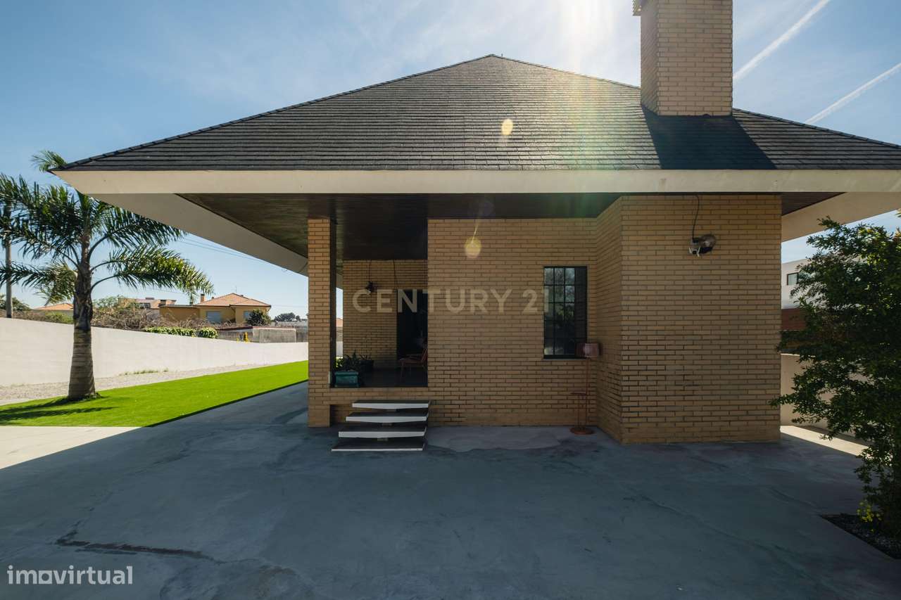 MORADIA T3 A 800M DA PRAIA DE SALGUEIROS | CANIDELO-8