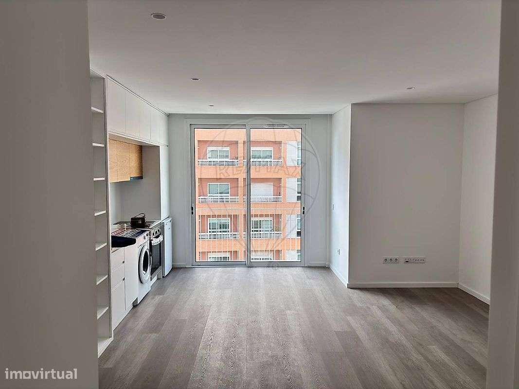 Apartamento T0 para arrendamento - Grande imagem: 3/13