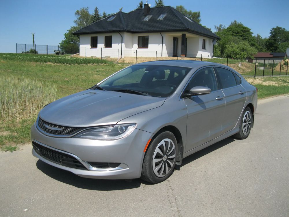 Chrysler 200 2016