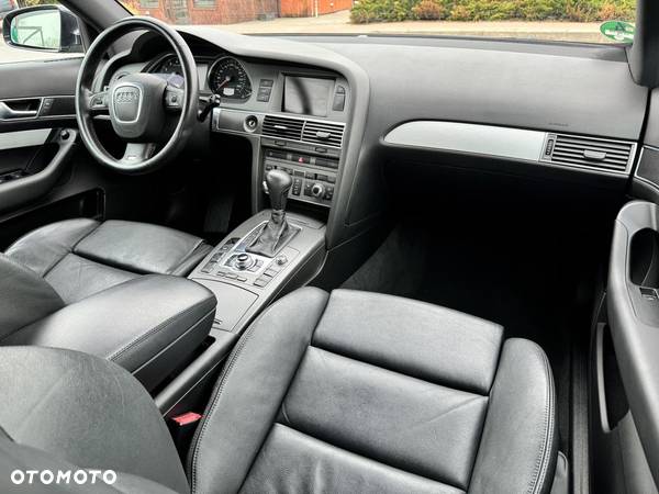 Audi A6 2.4 Multitronic - 14