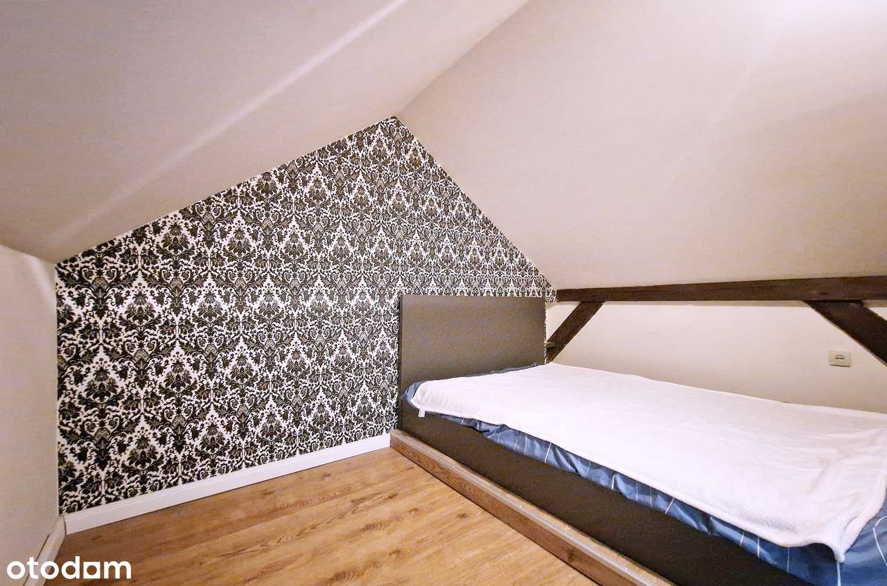 Mieszkanie blisko centrum 76 m² + strych 17 m²-9