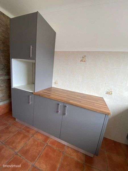 casa para alugar - vivenda / moradia T4 - Grande imagem: 4/10