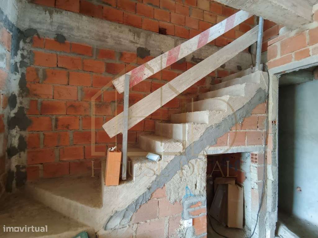 EXCELENTE! Moradia T3 com Logradouro. Pinhal do General. Quinta do ...-10