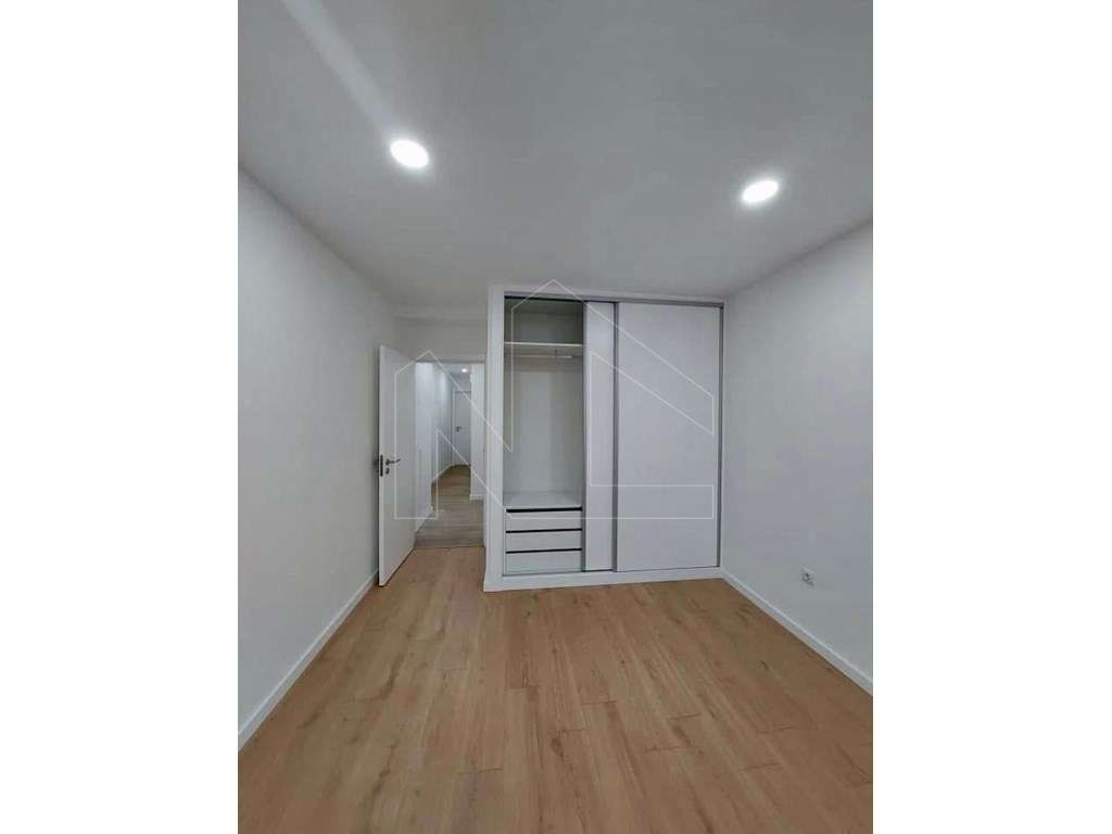 Apartamento T4 - Centro de Aveiro - Grande imagem: 5/9