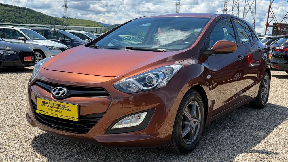Hyundai i30 II [2011 - 2017] 1.4 MPi TPMS Comfort+ 2013