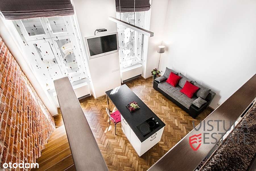 Studio z antresolą i ogródkiem| Stare Miasto-2