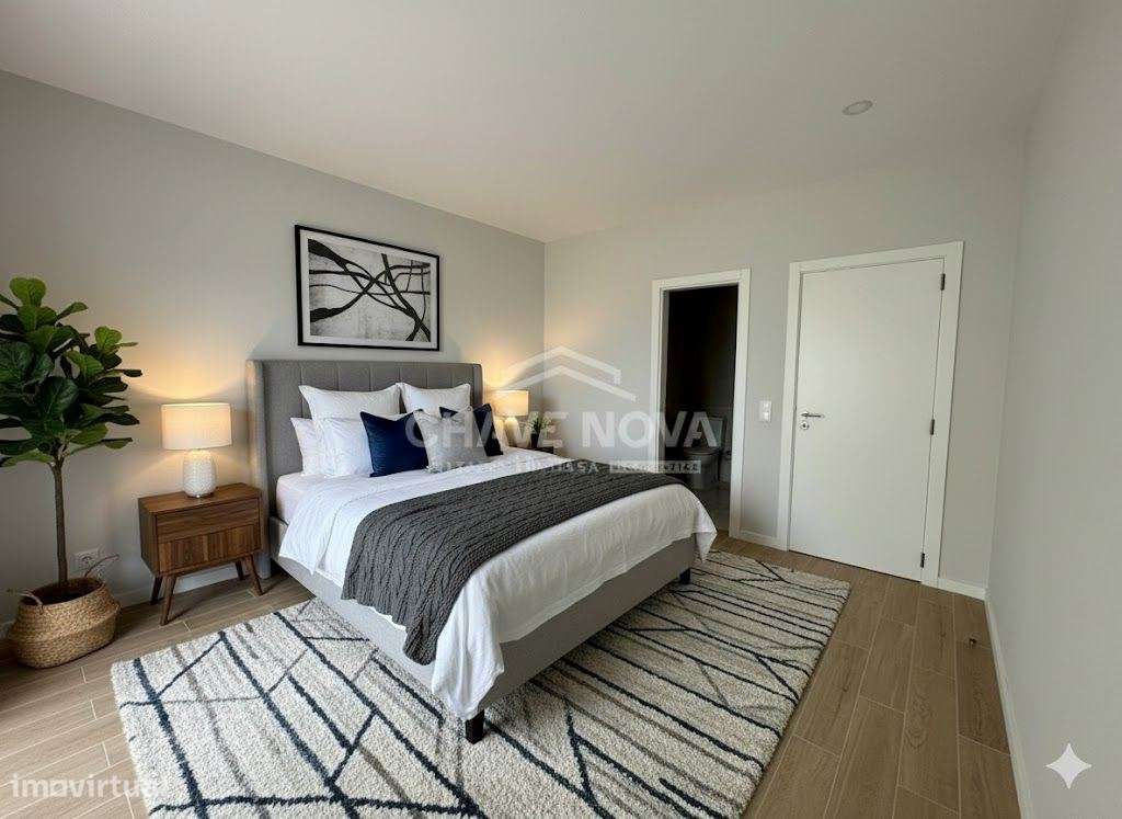 Apartamento T2 na Foz totalmente renovado - Grande imagem: 3/15