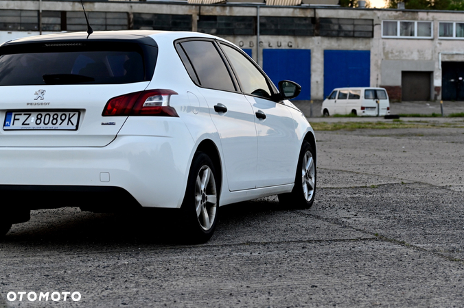 Peugeot 308 1.6 BlueHDi Style S&S - 3