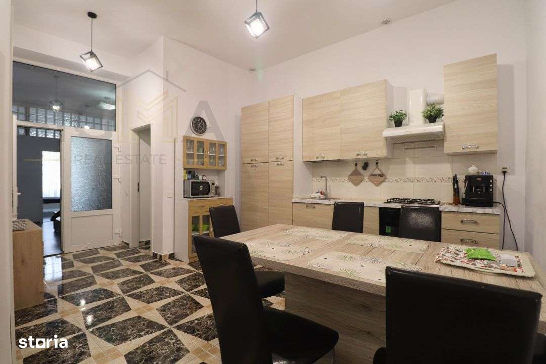 Apartament ultracentral, Piata Unirii, comision 0%, cladire monument i - Imagine principală: 2/10