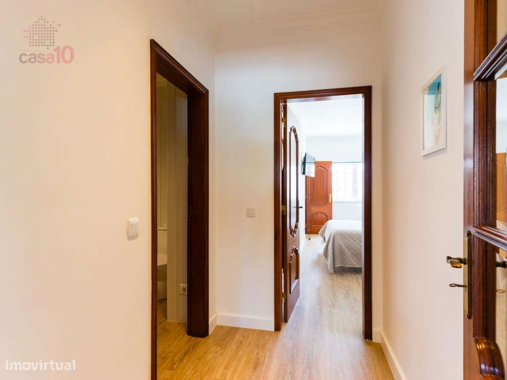 Moradia V5+1 renovada em zona de excelência em Alcochete-21