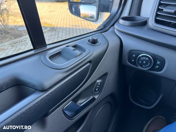 Ford Transit Custom 310 L2H2 PKW VA Trend - 19