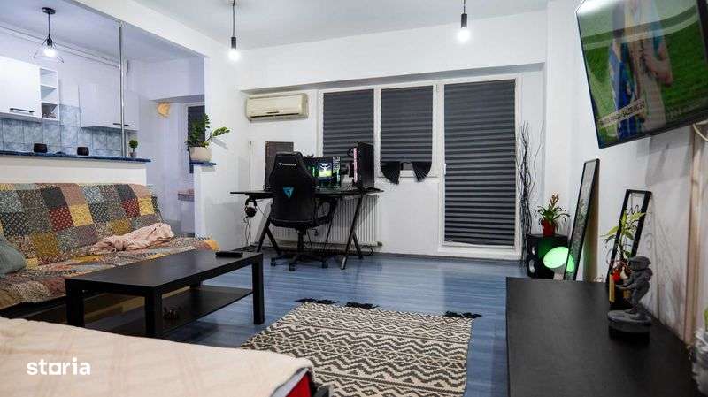 Vanzare garsoniera recent renovata, spatioasa, 40 mp, langa Mall Vitan