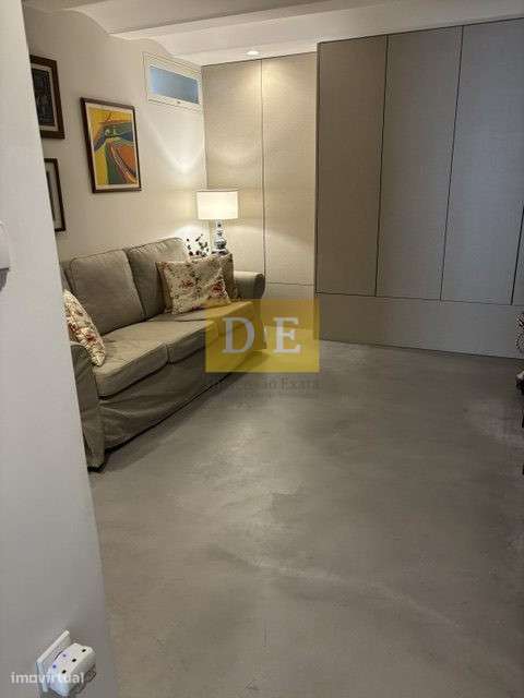 Moradia T4 + Escritório com Piscina-24