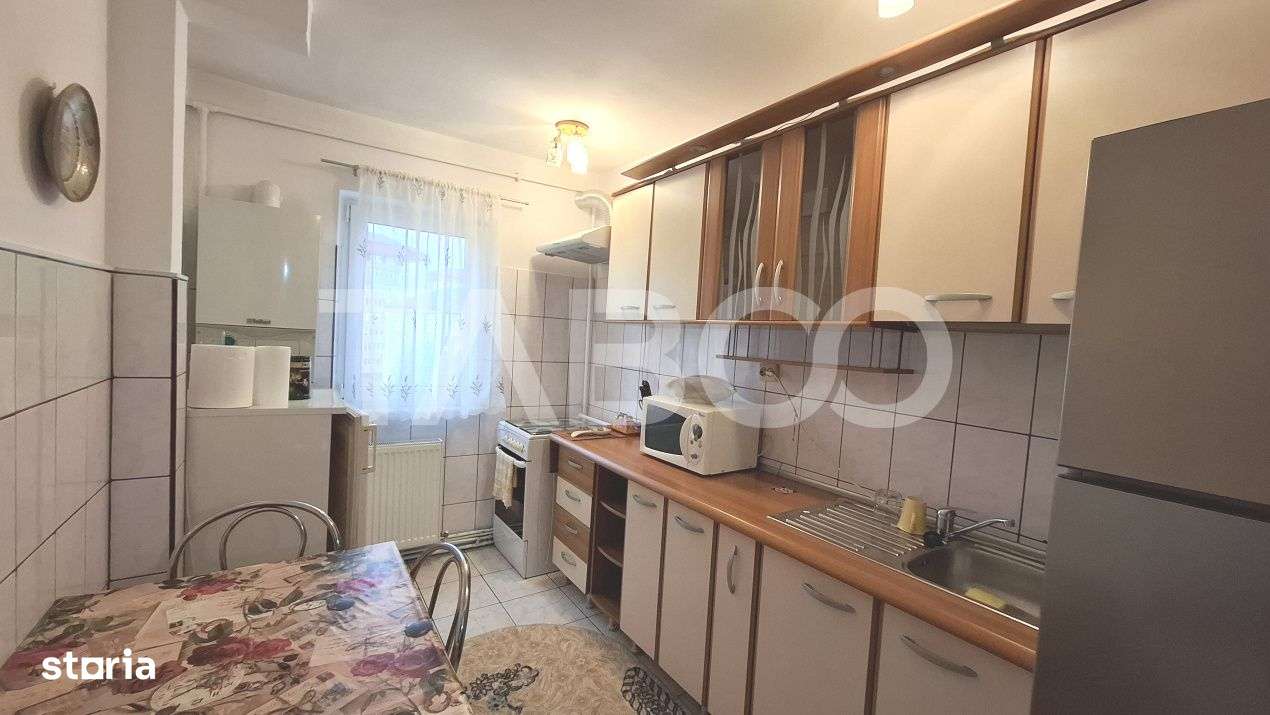 Apartament 3 camere de vanzare decomandat 58 mp zona Valea Aurie Sibiu - Imagine principală: 4/11