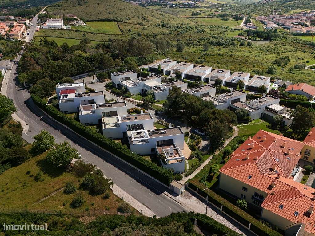 Moradia T5+2 c/piscina e Vista sobre Palácio de Sintra e Serra | Si...-59