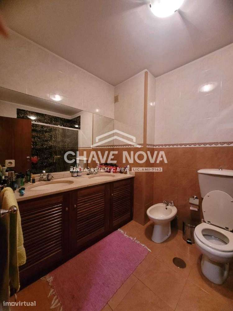 Apartamento T3 - Castêlo da Maia (Próx. do Ismai)-13