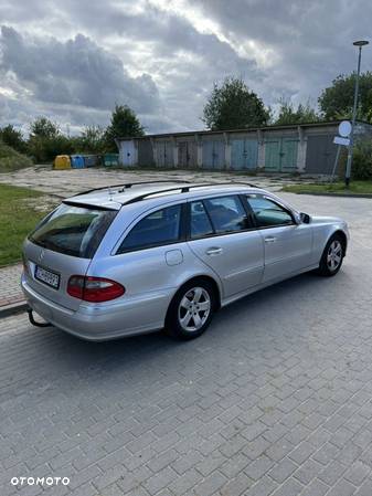 Mercedes-Benz Klasa E 320 T CDI 7G-TRONIC Avantgarde - 11