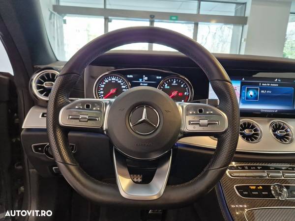 Mercedes-Benz E 220 d 4MATIC Coupe Aut. - 13