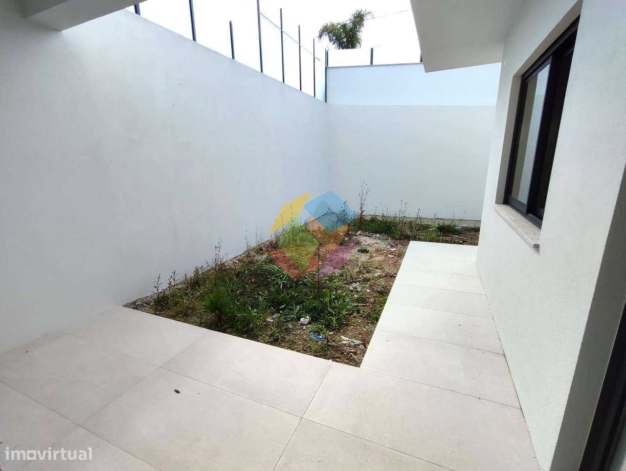 Magnífica Moradia T3 +1 em Stª. Maria da Feira-56