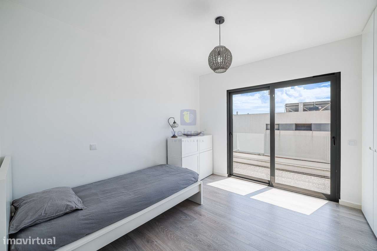 Moradia Isolada em Condominio-8