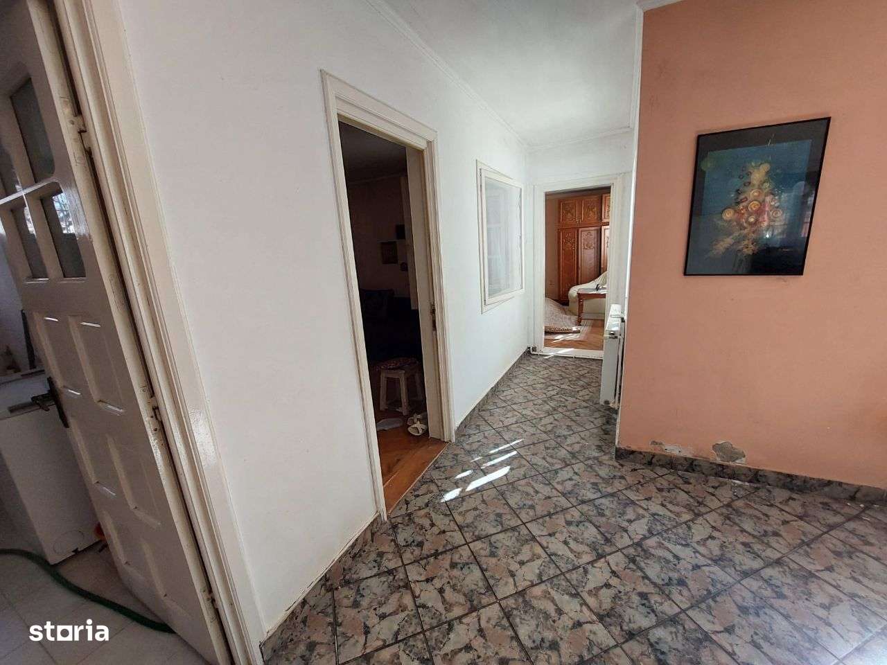 COMISION 0 Casa 200 mp, 650 mp teren, 5 camere Targoviste, Micro 6 - Imagine principală: 4/15