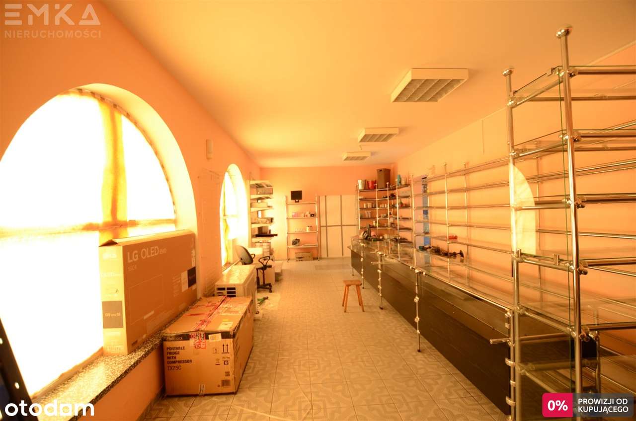 Duży dom z biznesem przy parku w sercu Kamienia-18