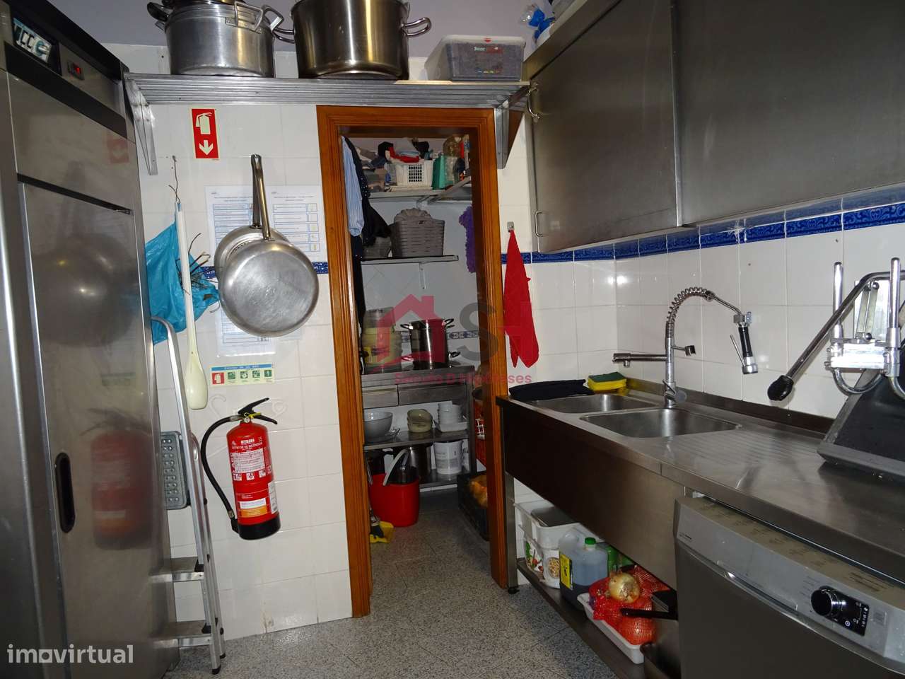 * Café Snack Bar /Churrasqueira Equipado*-11