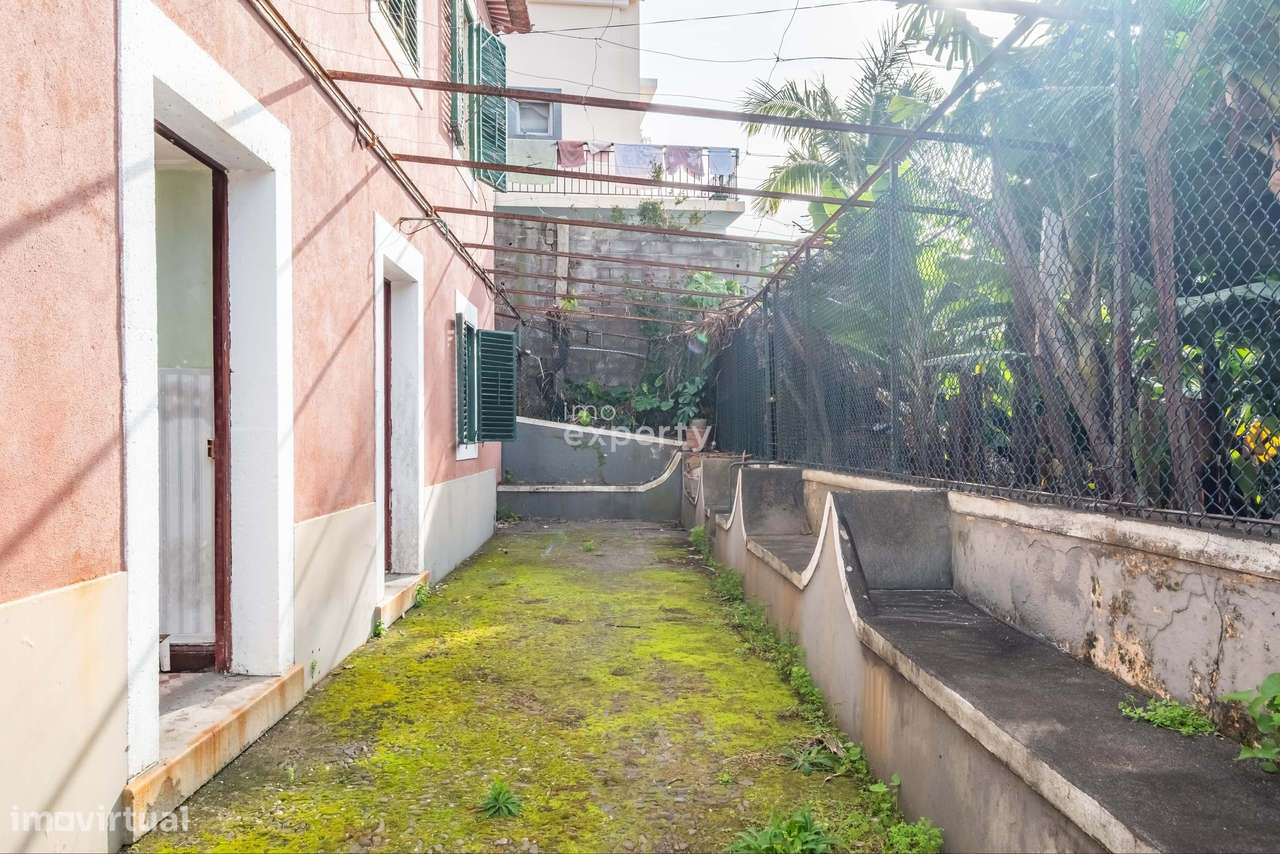 Moradia T2 em Santo António no Funchal, Madeira-15