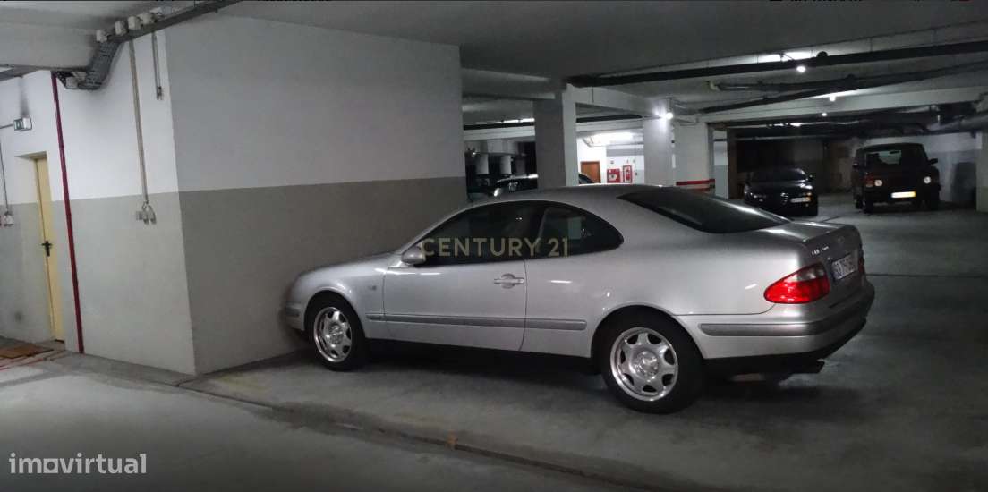 Lugar de garagem Interior 20 m2 Lordelo do Ouro -Porto - Grande imagem: 5/9