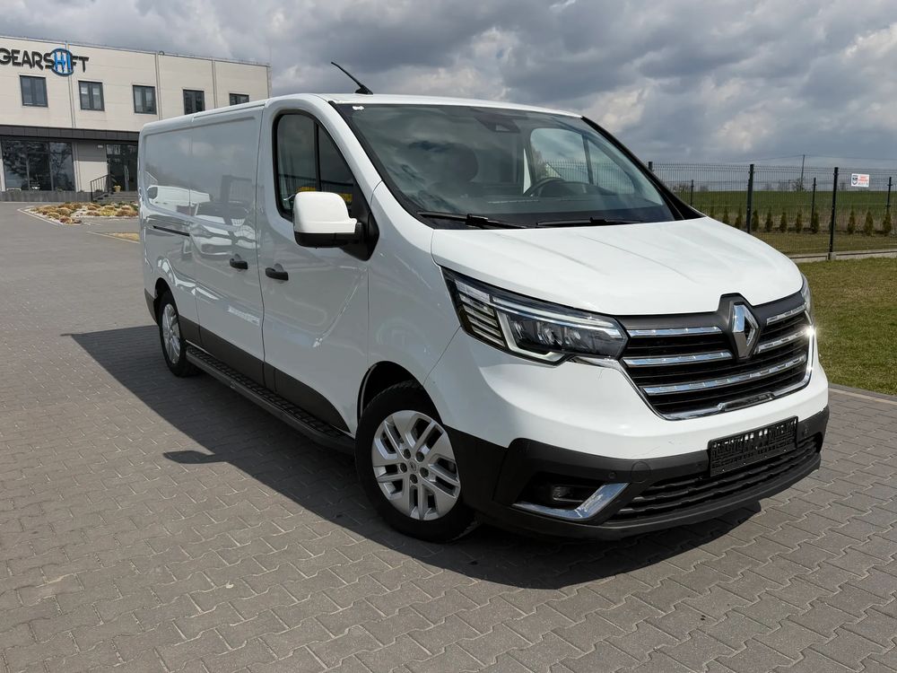 Renault Trafic 2024