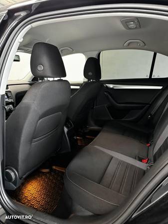 Skoda Octavia 1.6 TDI Active - 24