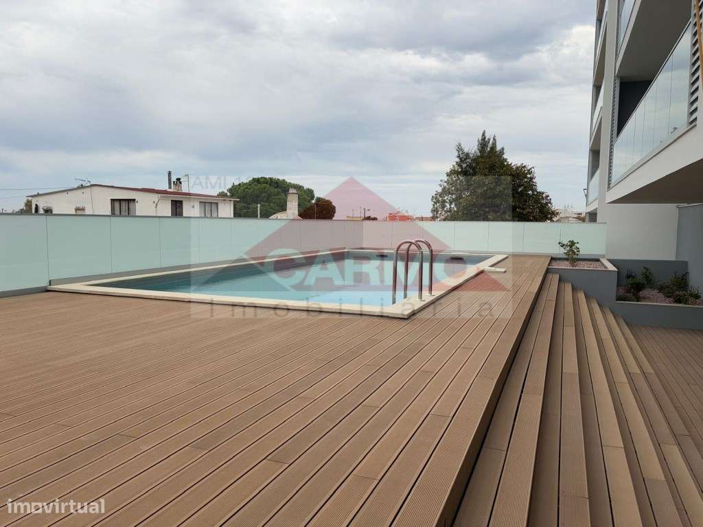 T4 com acabamentos de luxo, Condomínio com Piscina e Ginásio.(Ofert... - Grande imagem: 2/33