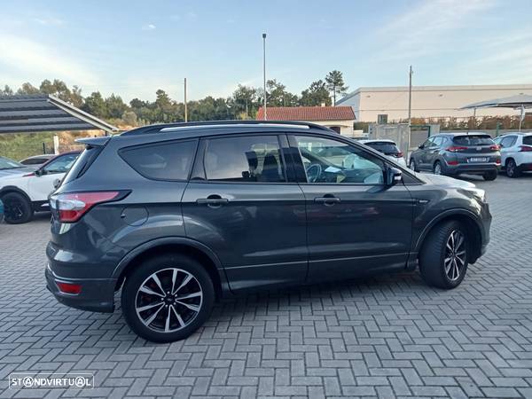 Ford Kuga 1.5 EcoBoost 2x4 ST-Line - 5