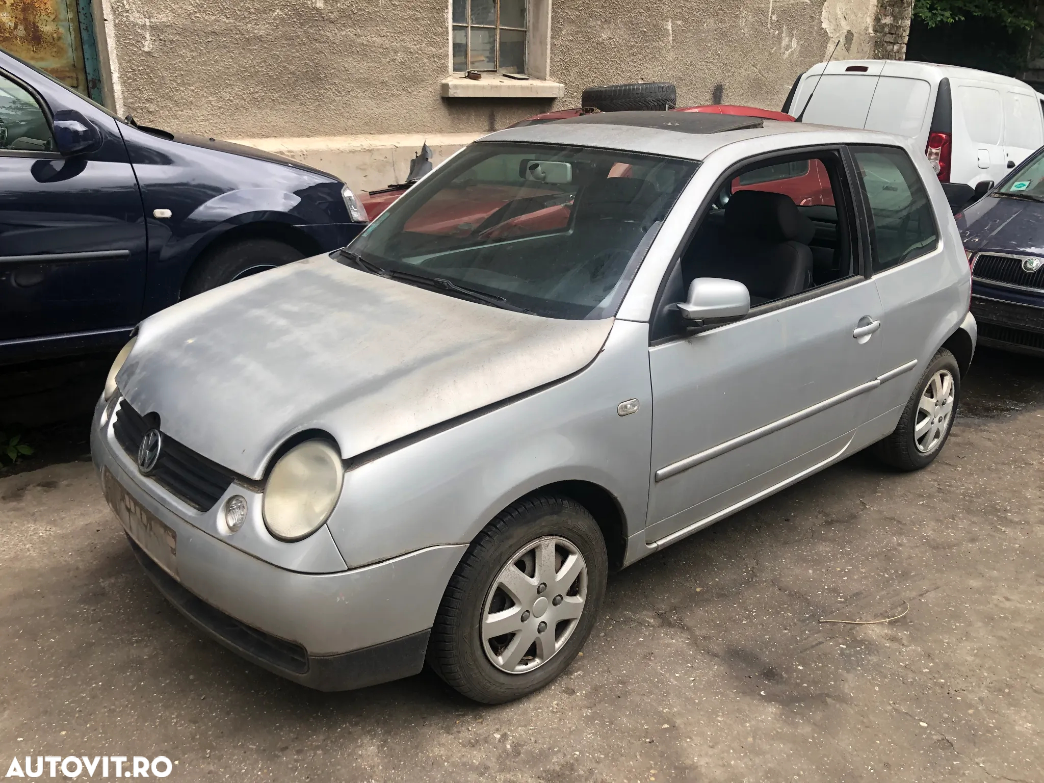 Dezmembrez Volkswagen Lupo 1.0 MPI gri argintiu - 3