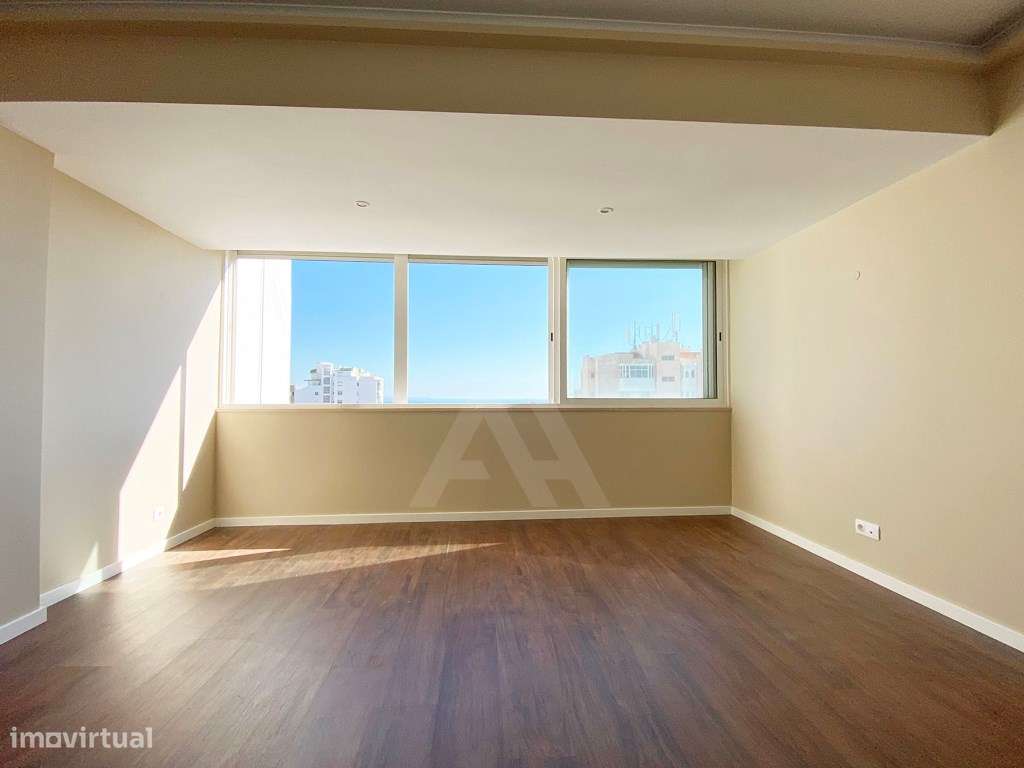 Apartamento T4 em Cascais com vista Mar e Serra-19