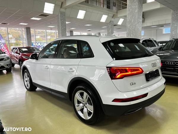 Audi Q5 2.0 TDI quattro S tronic - 17