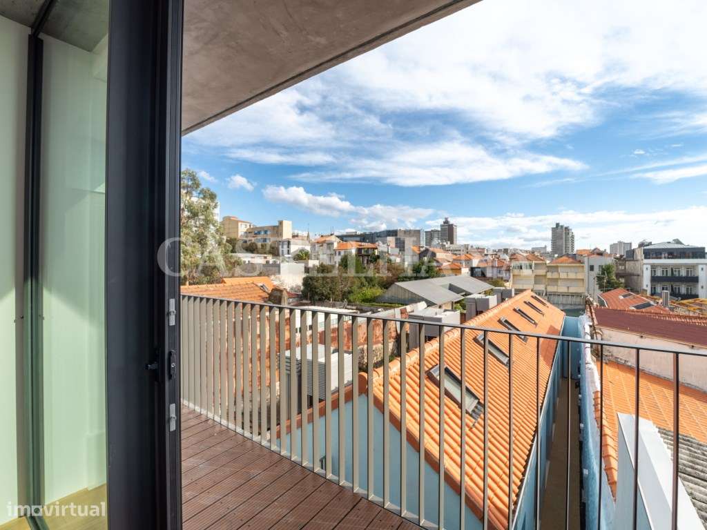 Apartamento T2 duplex com varanda em empreendimento localizado no c... - Grande imagem: 4/71