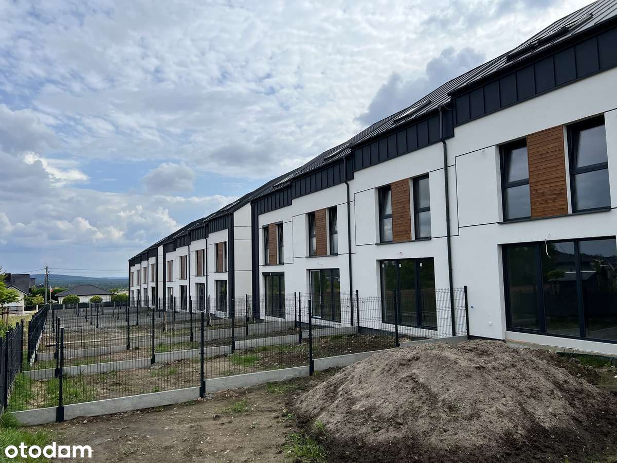 Przestronne mieszkanie, własny ogródek, duże poddasze, m. parkingowym - Pełny obrazek: 4/20