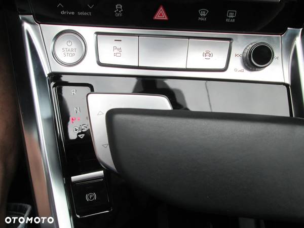 Audi e-tron 55 Quattro - 15