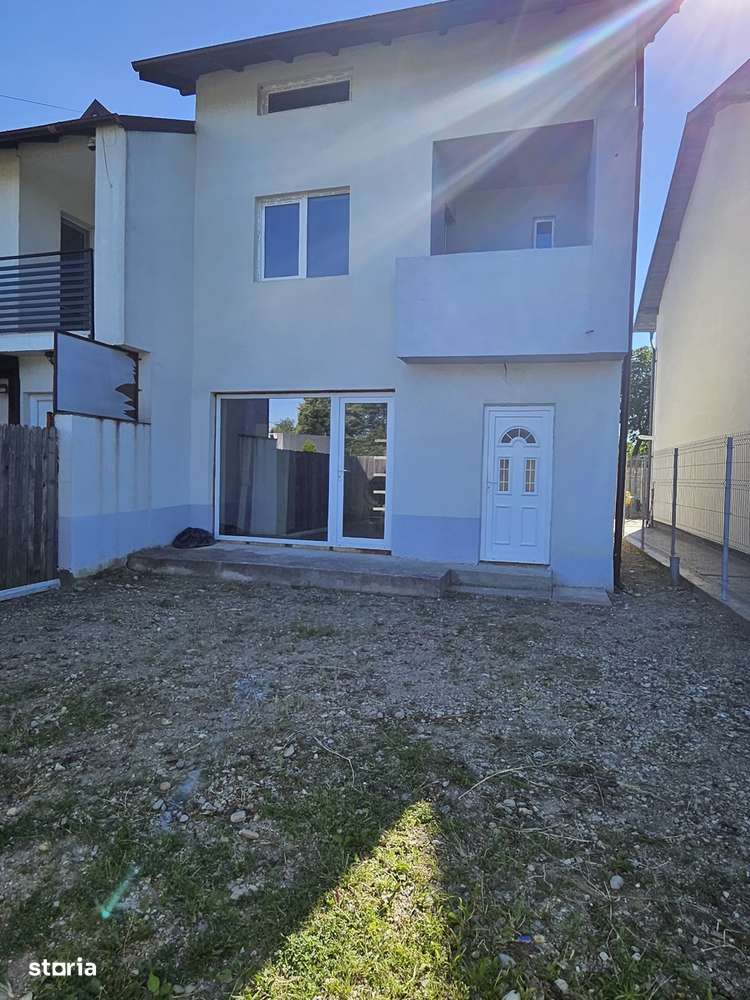 Oferta vanzare parte din duplex P+M Pitesti, 138000 EURO-0