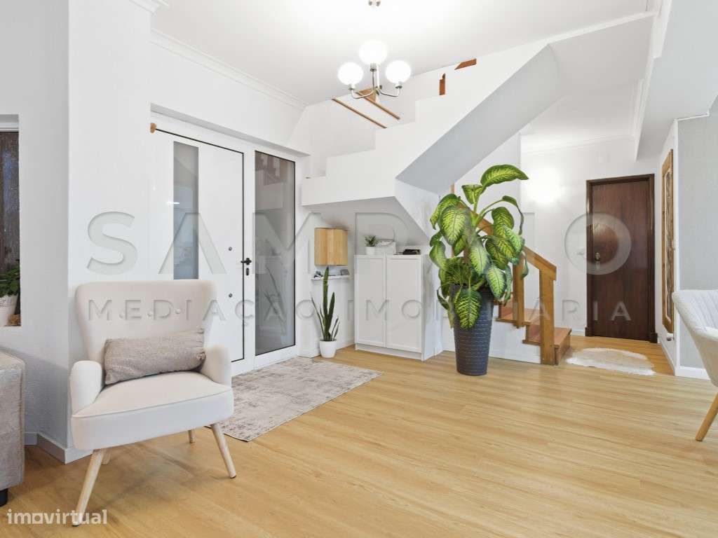 Moradia T3 - Valbom/S. Cosme-22