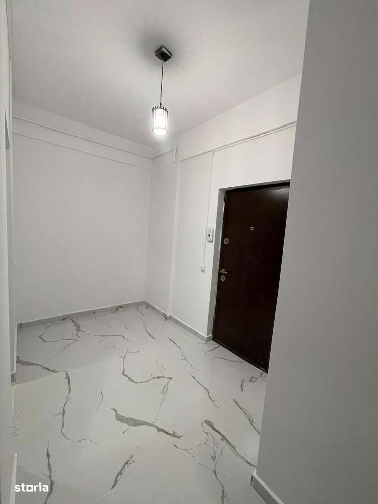 Garsoniera Leroy Merlin Complex ADM-3