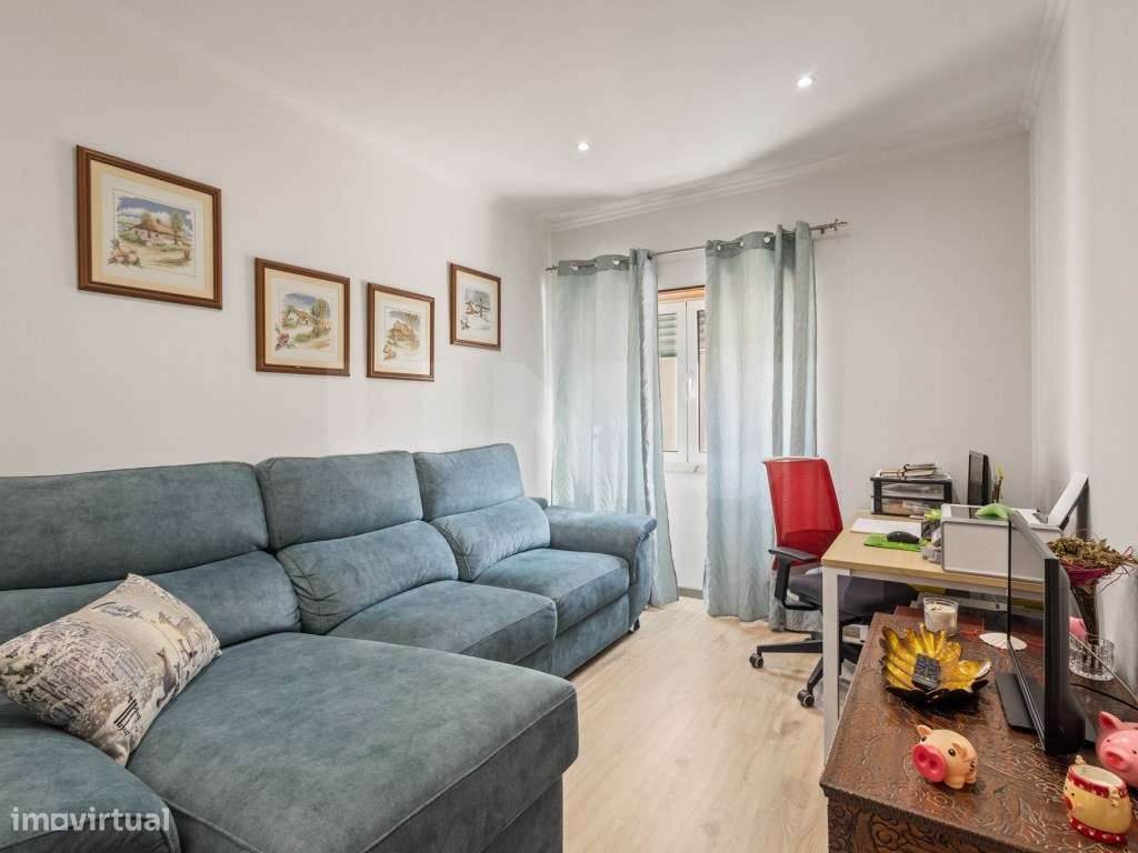 Apartamento T3 remodelado para venda no Sobral de Monte Agraço-6
