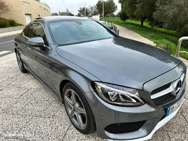 Mercedes-Benz C 220 d Coupe 9G-TRONIC AMG Line - 17