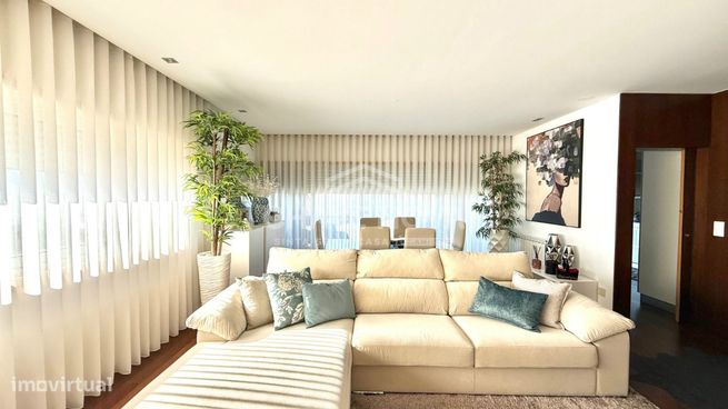 Apartamento T3 nas Varandas do Castelo - Santa Maria da Feira-4